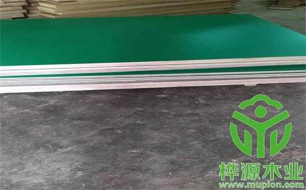 防火木饰面板.jpg 防火木饰面板.jpg