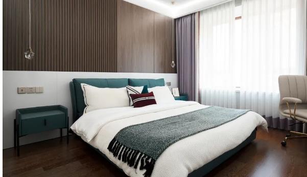 木饰面装修的隐形门设计.jpg 木饰面装修的隐形门设计.jpg