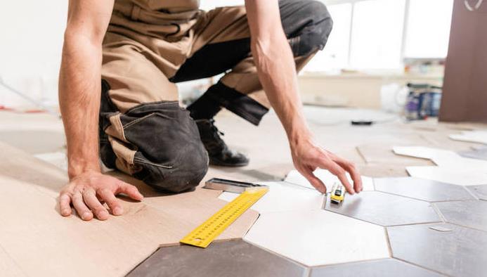 如何判断装修工人的技术水平.jpg 如何判断装修工人的技术水平.jpg